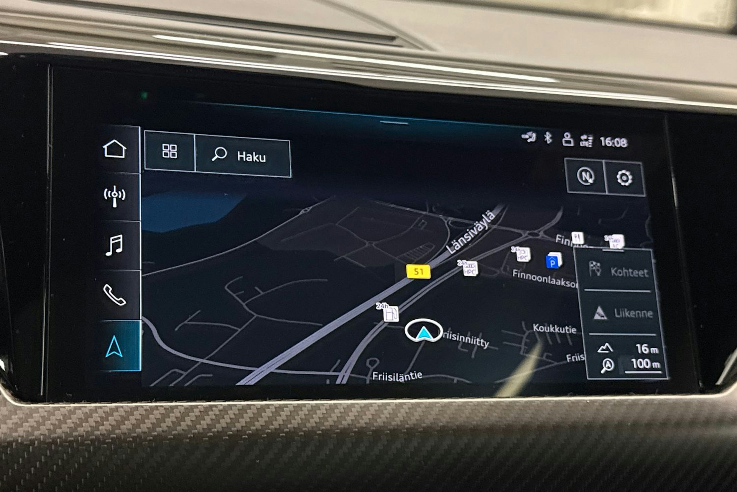 Harmaa Audi e-tron GT 2022 kuva 26.