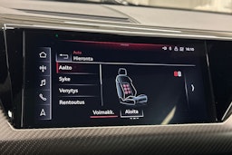 Harmaa Audi e-tron GT 2022 kuva 34.