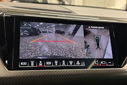 Harmaa Audi e-tron GT 2022 kuva 36.