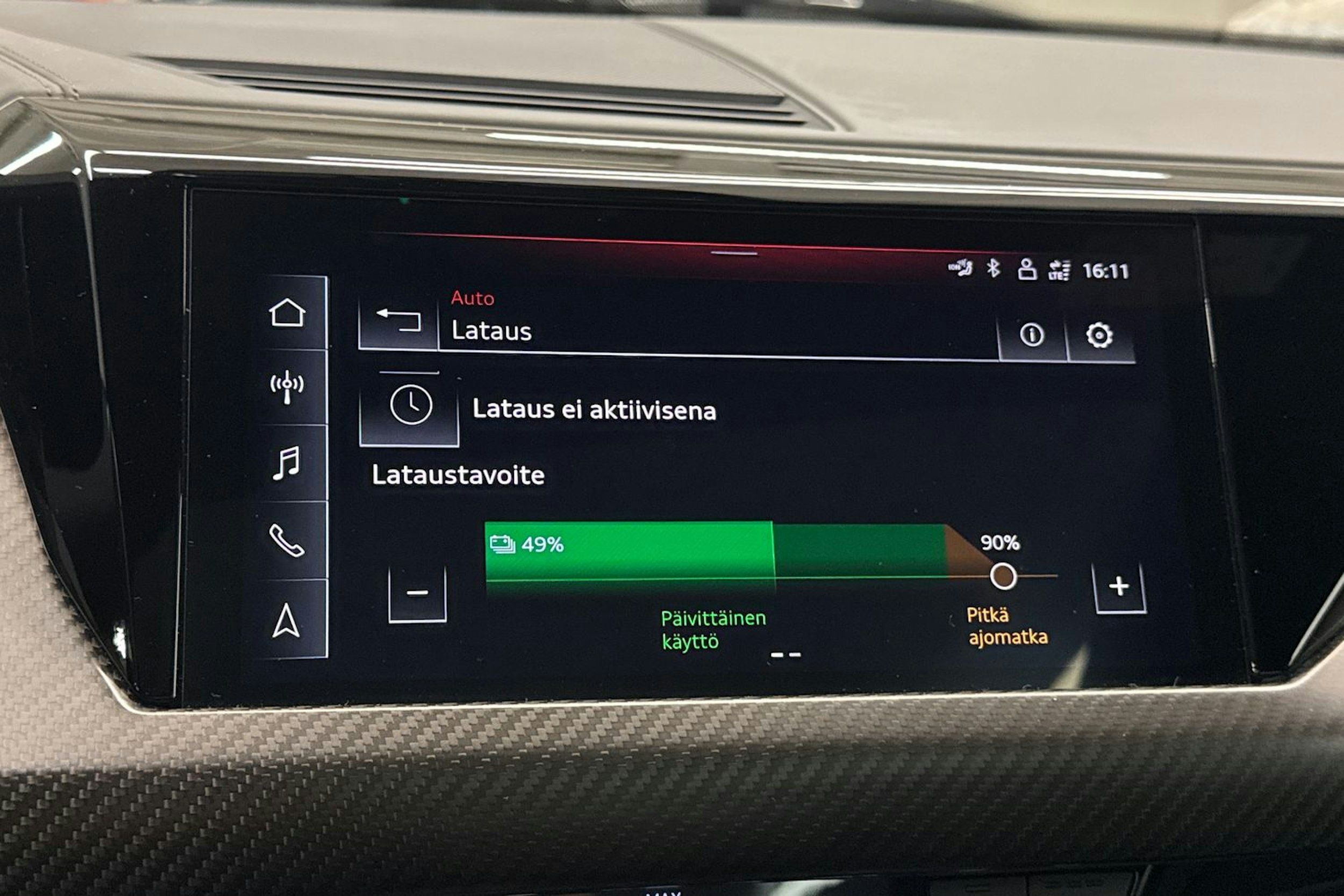 Harmaa Audi e-tron GT 2022 kuva 37.