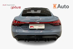 met. harmaa Audi e-tron GT 2022 kuva 3.