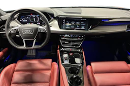 met. harmaa Audi e-tron GT 2022 kuva 7.