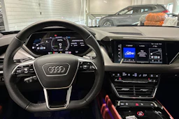 met. harmaa Audi e-tron GT 2022 kuva 11.