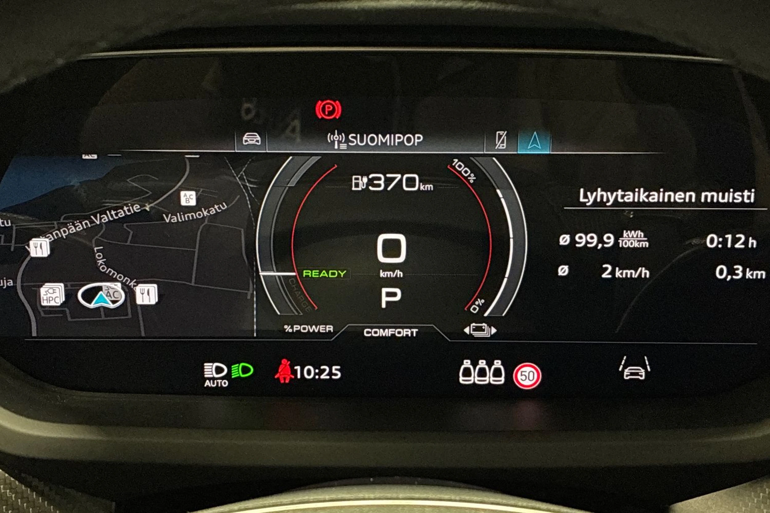 met. harmaa Audi e-tron GT 2022 kuva 13.