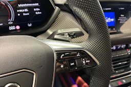 met. harmaa Audi e-tron GT 2022 kuva 15.