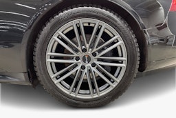 Musta Audi e-tron GT 2023 kuva 11.