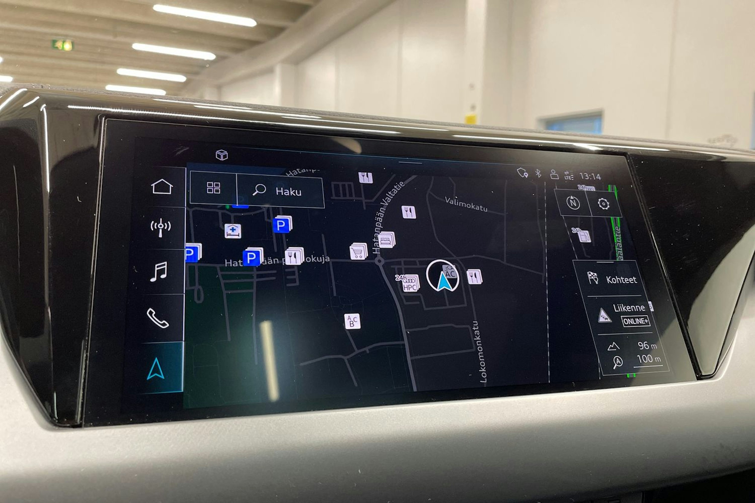 Musta Audi e-tron GT 2023 kuva 21.