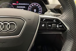 Musta Audi e-tron GT 2023 kuva 27.