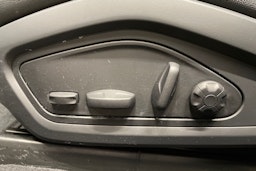 Musta Audi e-tron GT 2023 kuva 30.