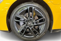 keltainen Audi e-tron GT 2023 kuva 9.