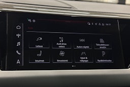 keltainen Audi e-tron GT 2023 kuva 32.