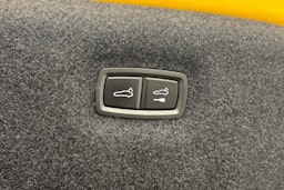 keltainen Audi e-tron GT 2023 kuva 40.