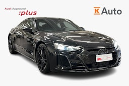 Musta Audi e-tron GT 2024 kuva 1.