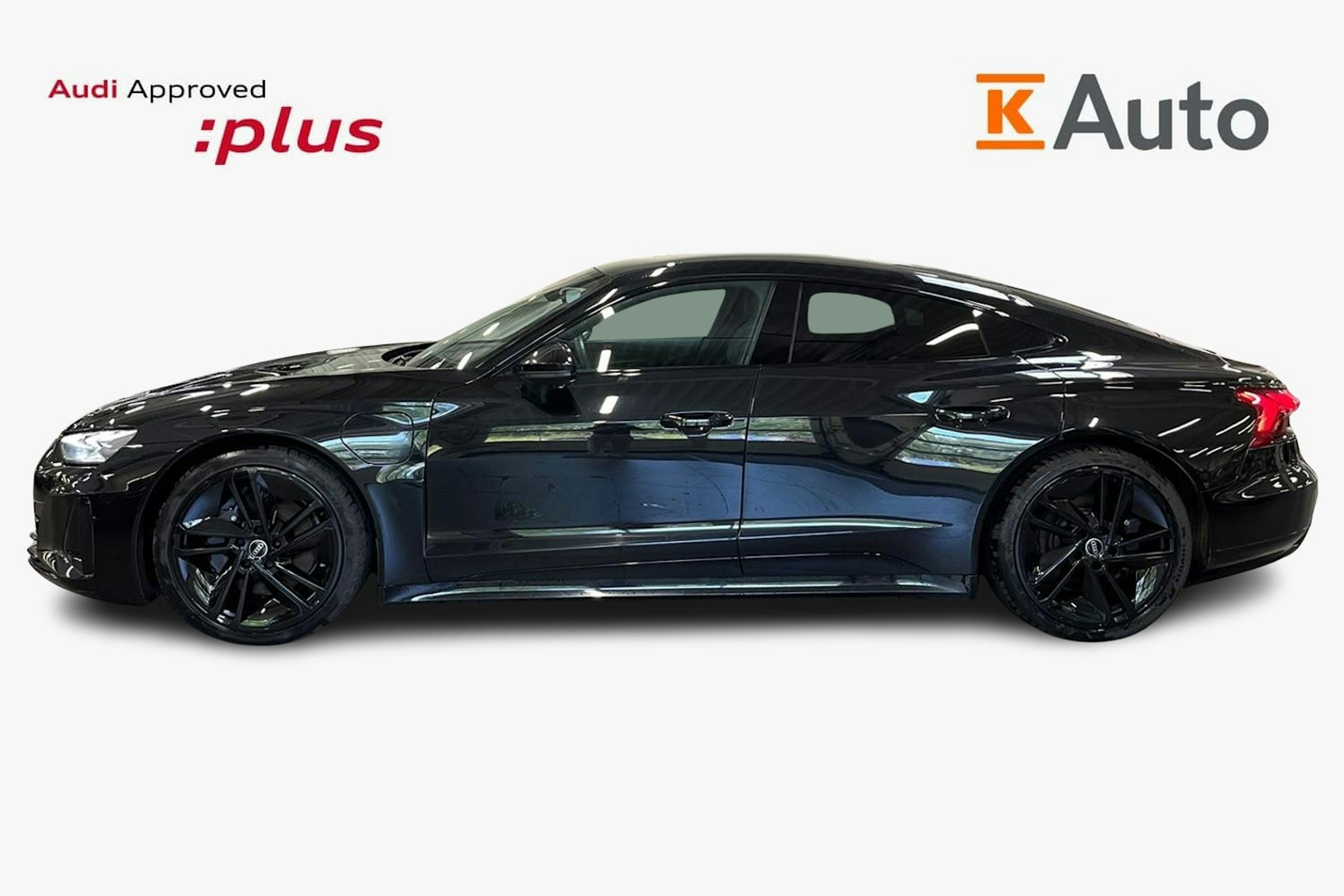 Musta Audi e-tron GT 2024 kuva 6.