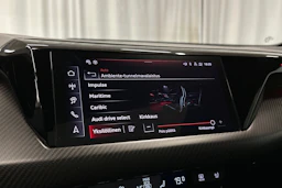 harmaa Audi e-tron GT 2025 kuva 15.