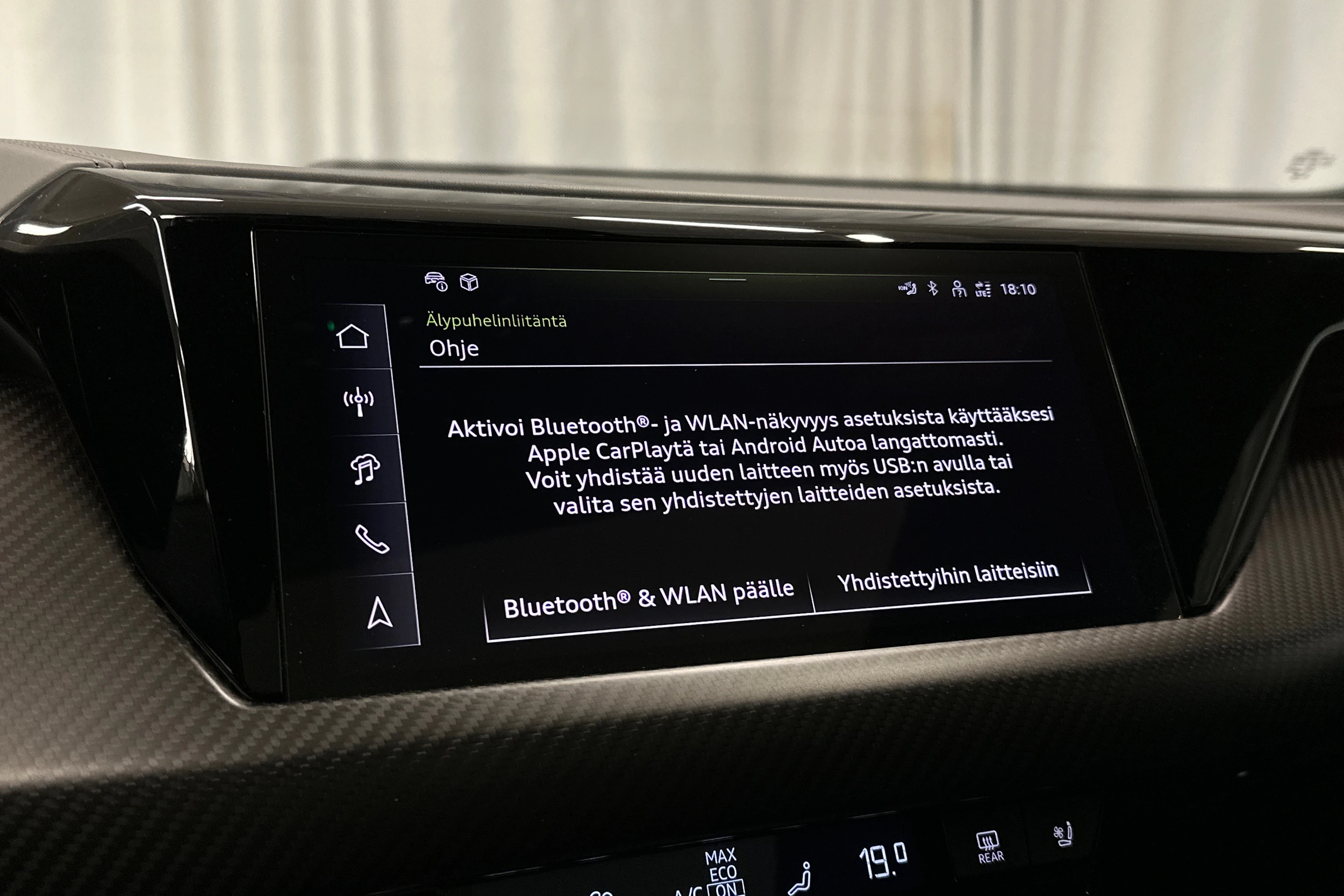 harmaa Audi e-tron GT 2025 kuva 17.