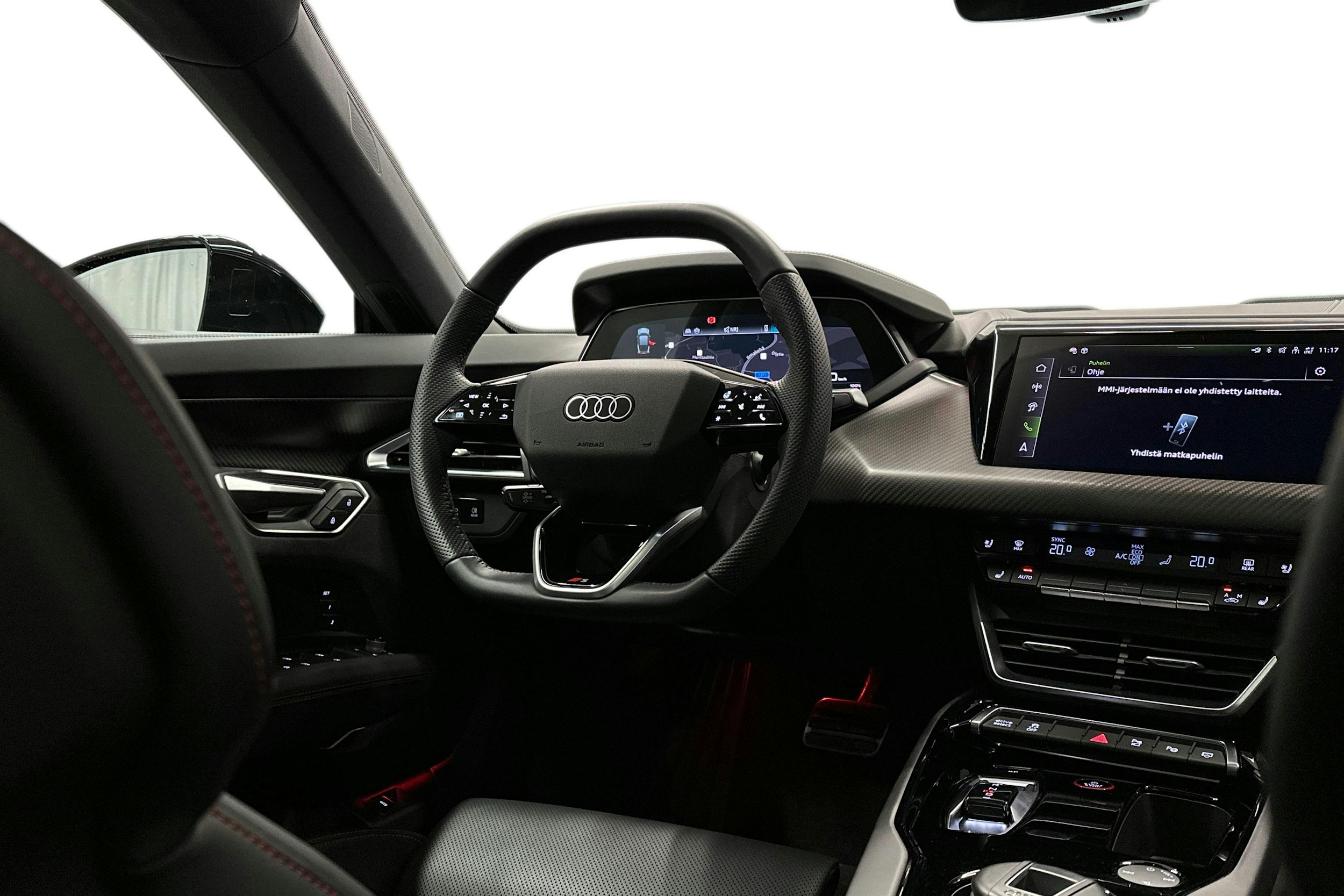 musta Audi e-tron GT 2025 kuva 9.