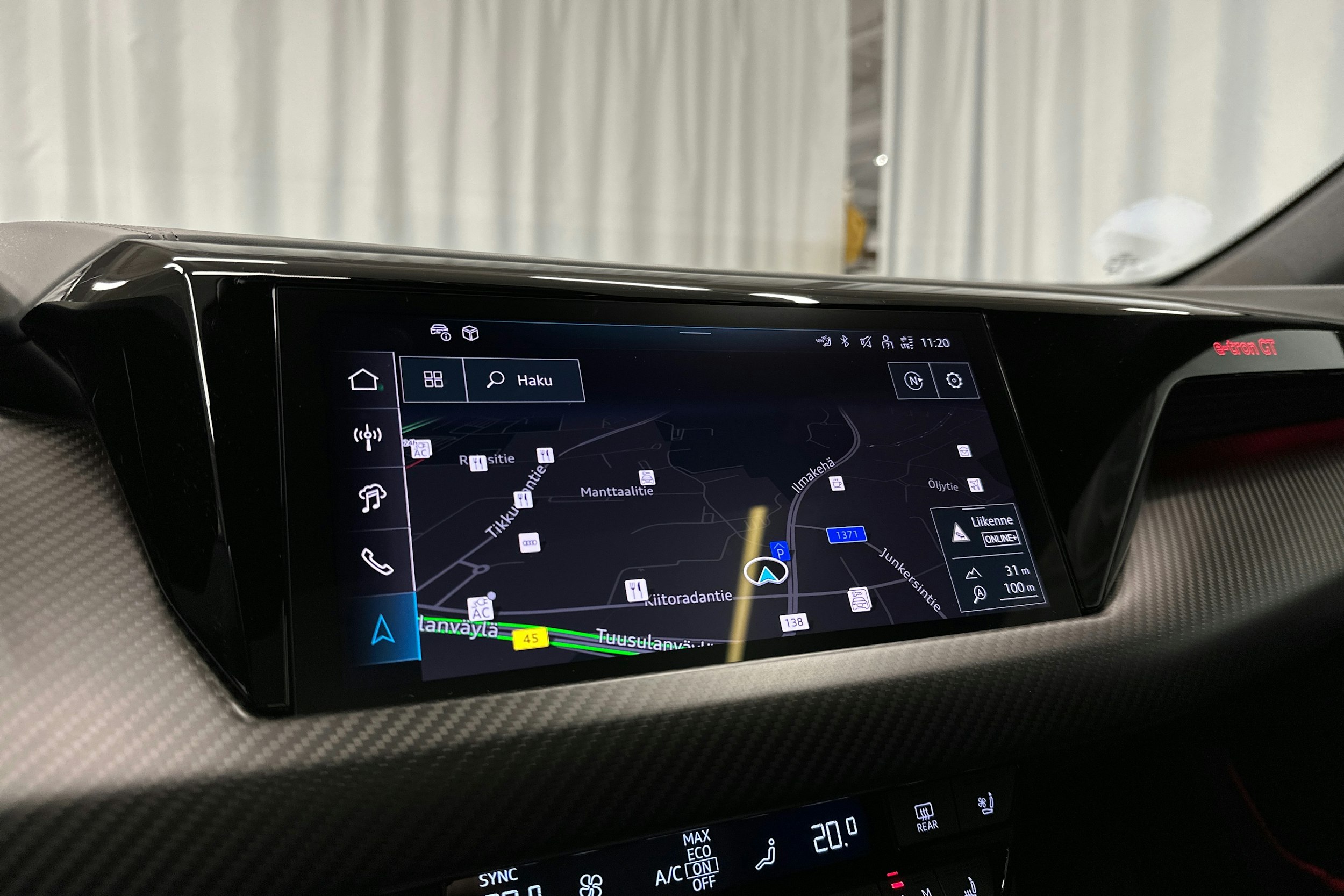 musta Audi e-tron GT 2025 kuva 17.