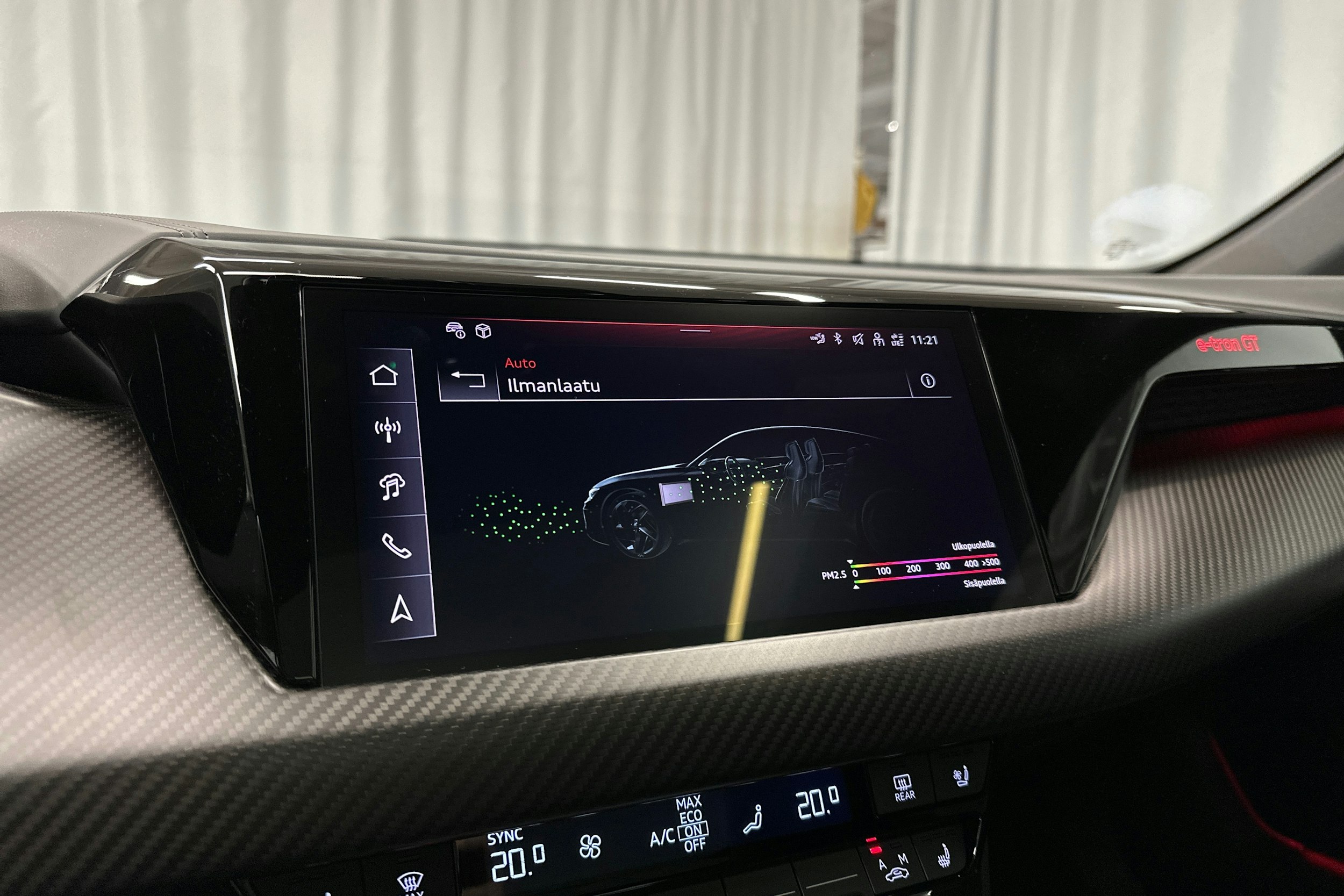 musta Audi e-tron GT 2025 kuva 20.