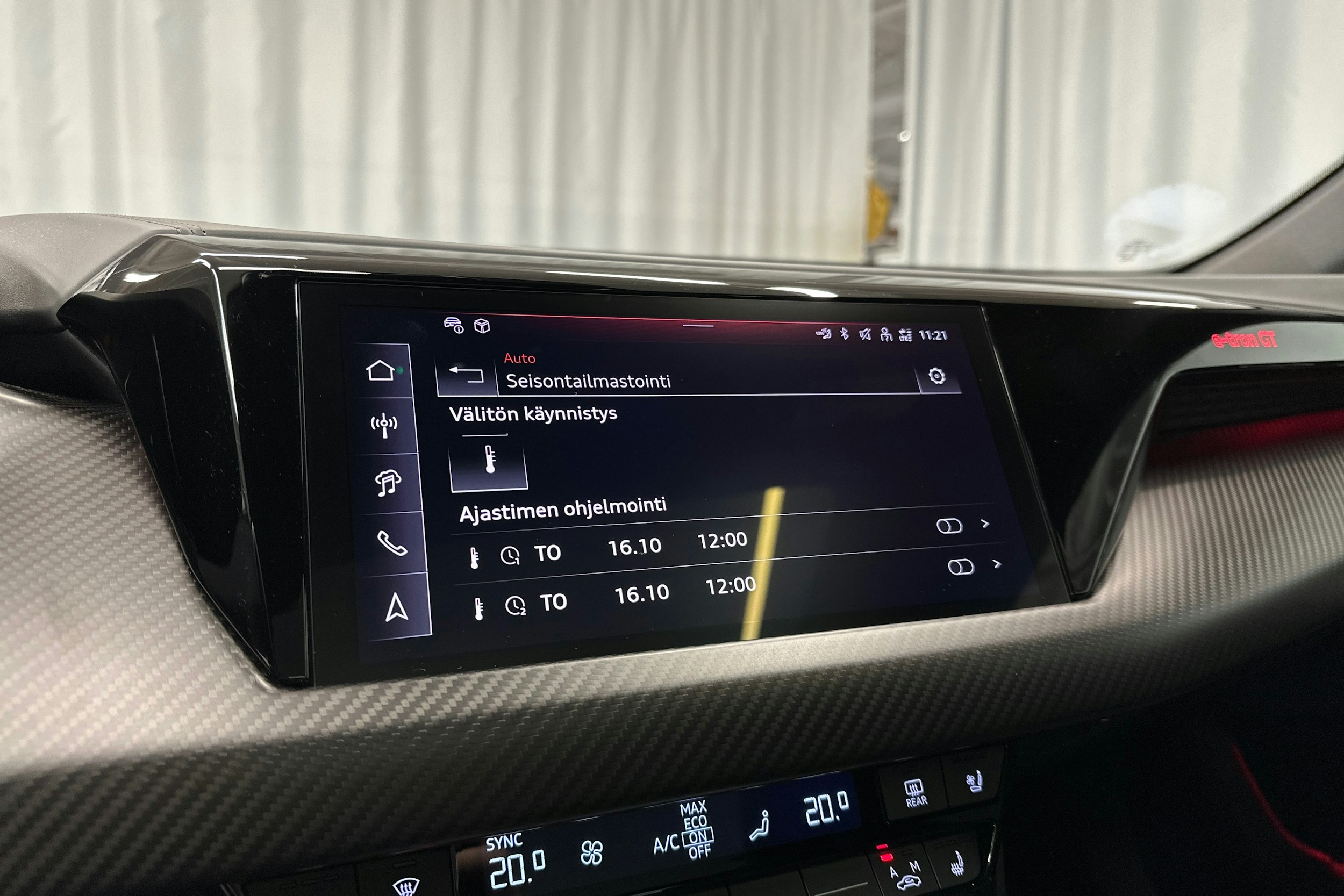 musta Audi e-tron GT 2025 kuva 21.