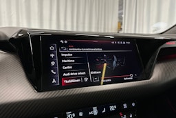musta Audi e-tron GT 2025 kuva 22.