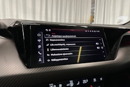 musta Audi e-tron GT 2025 kuva 24.