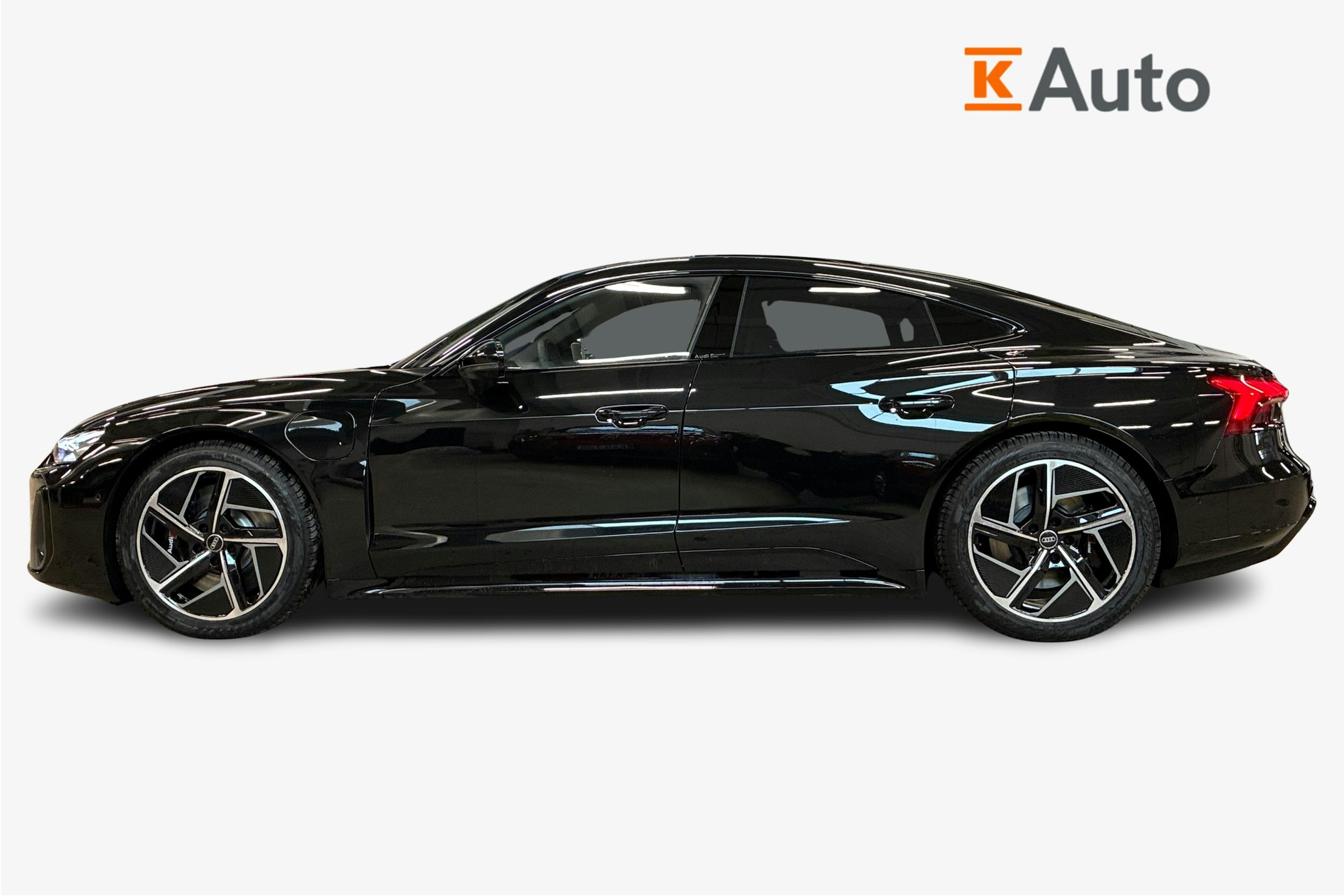 musta Audi e-tron GT 2025 kuva 5.