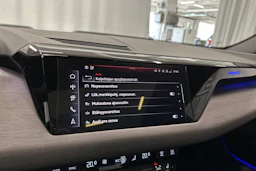 musta Audi e-tron GT 2025 kuva 25.