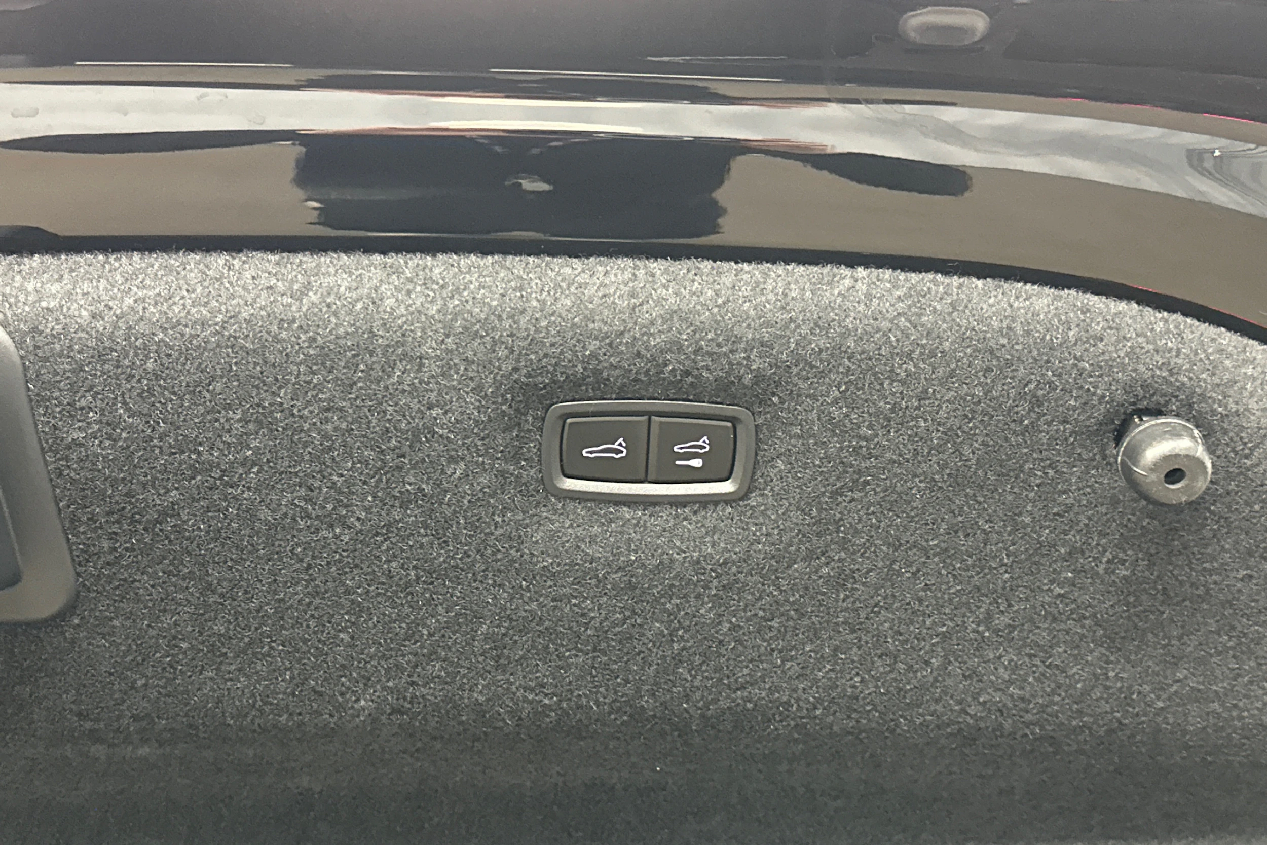 musta Audi e-tron GT 2025 kuva 37.