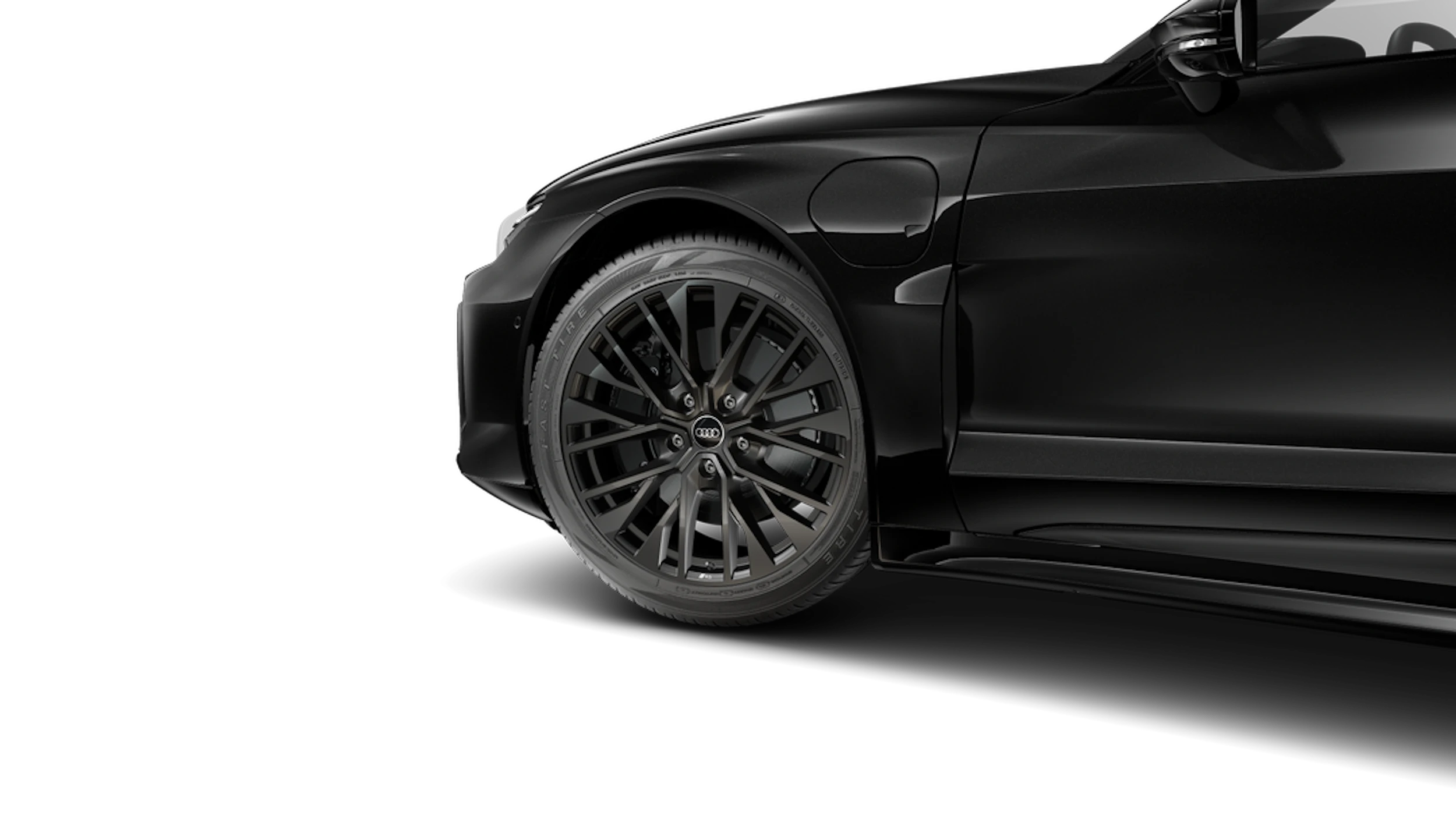 Mythos-musta, metalliväri Audi e-tron GT 2026 kuva 11.