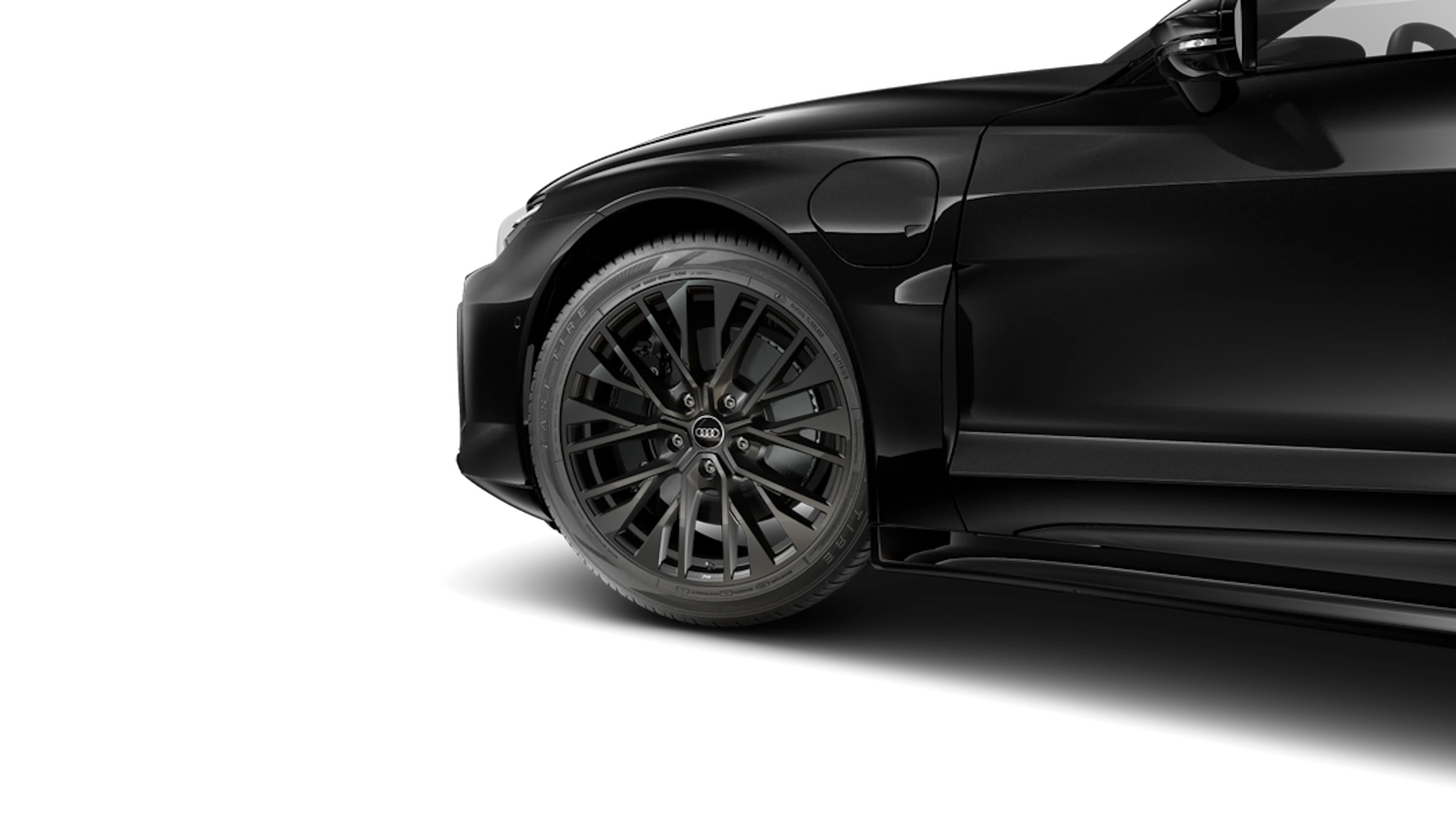 Mythos-musta, metalliväri Audi e-tron GT 2026 kuva 10.