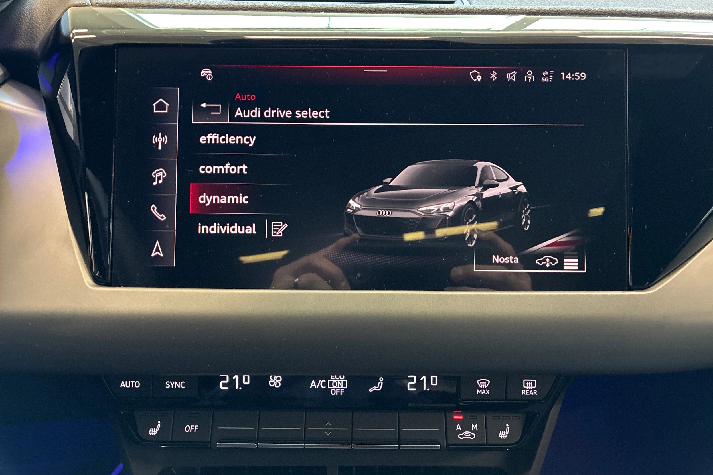 valkoinen Audi e-tron GT 2026 kuva 13.