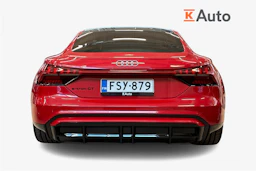 punainen Audi e-tron GT 2026 kuva 3.