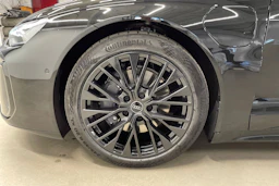 musta Audi e-tron GT 2026 kuva 10.