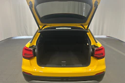Keltainen Audi Q2 2017 kuva 24.
