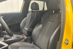 Keltainen Audi Q2 2017 kuva 26.