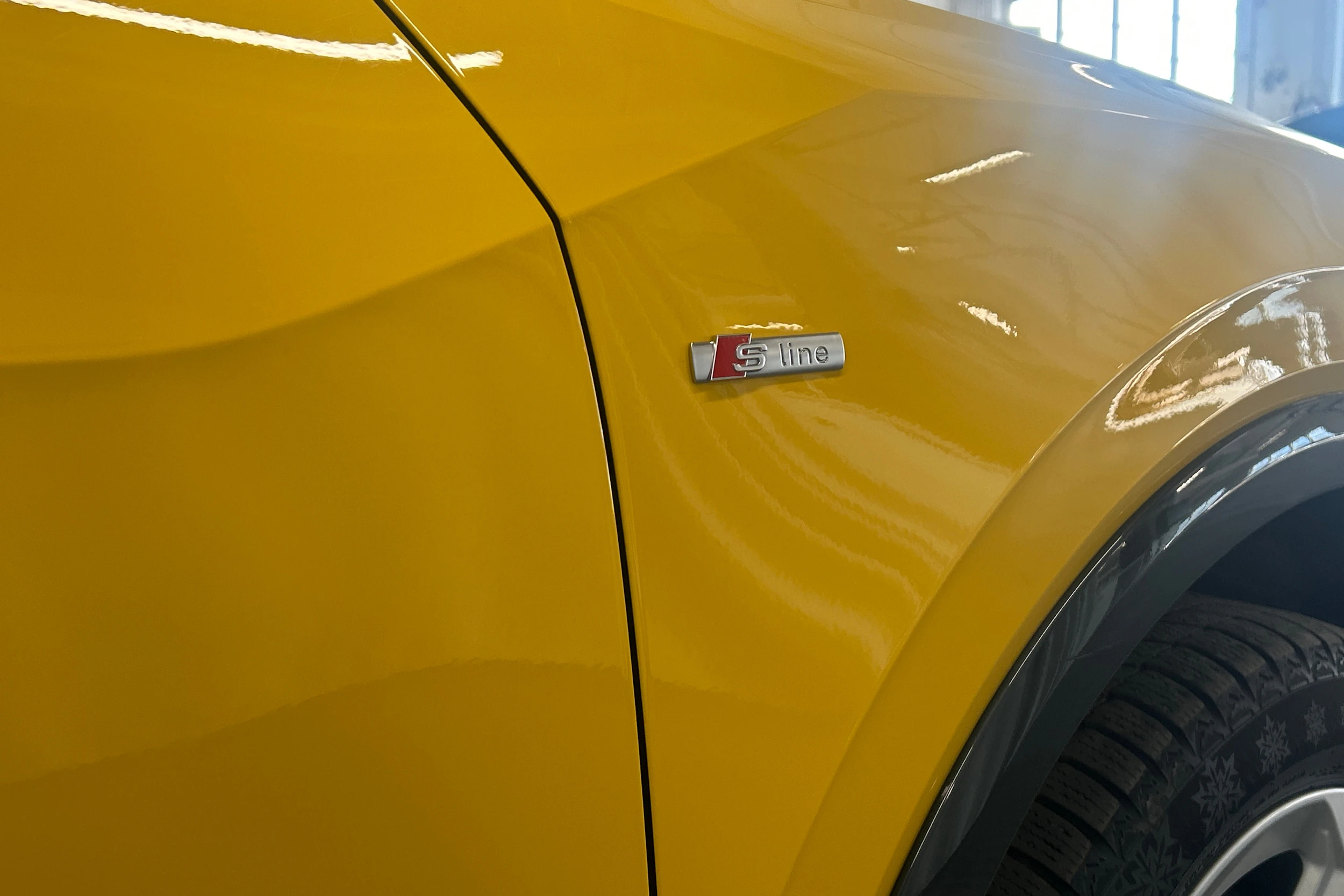 Keltainen Audi Q2 2017 kuva 29.