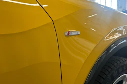 Keltainen Audi Q2 2017 kuva 29.
