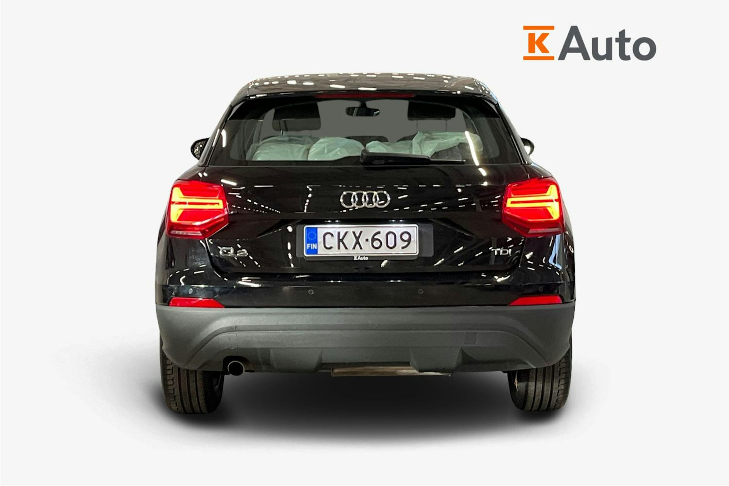 musta Audi Q2 2017 kuva 3.