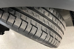 musta Audi Q2 2017 kuva 13.