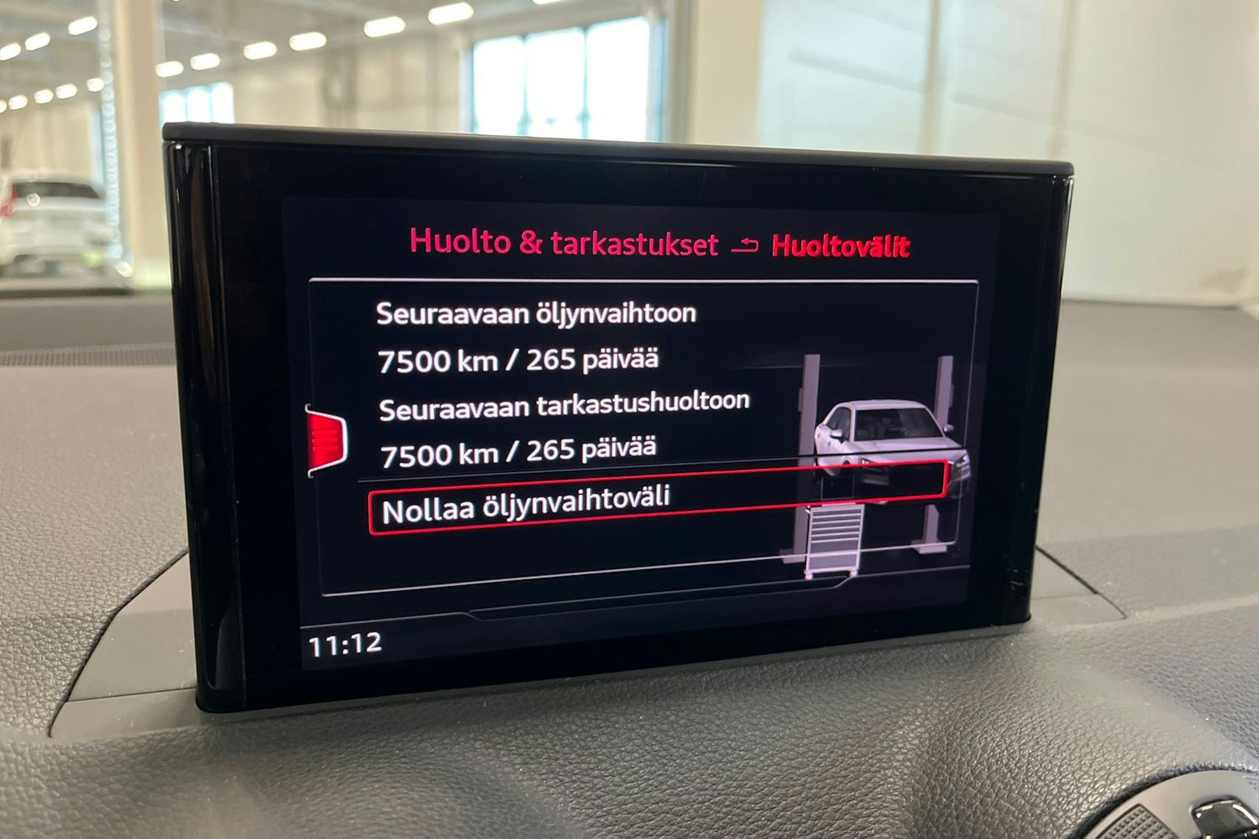 musta Audi Q2 2017 kuva 26.