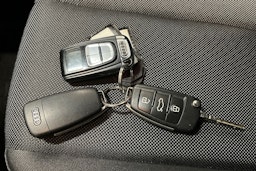 musta Audi Q2 2017 kuva 30.