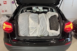 musta Audi Q2 2017 kuva 32.