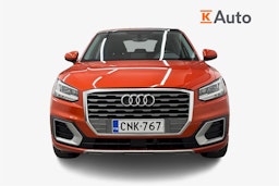 met. oranssi Audi Q2 2017 kuva 5.