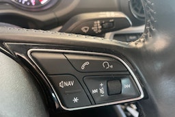 Valkoinen Audi Q2 2017 kuva 19.