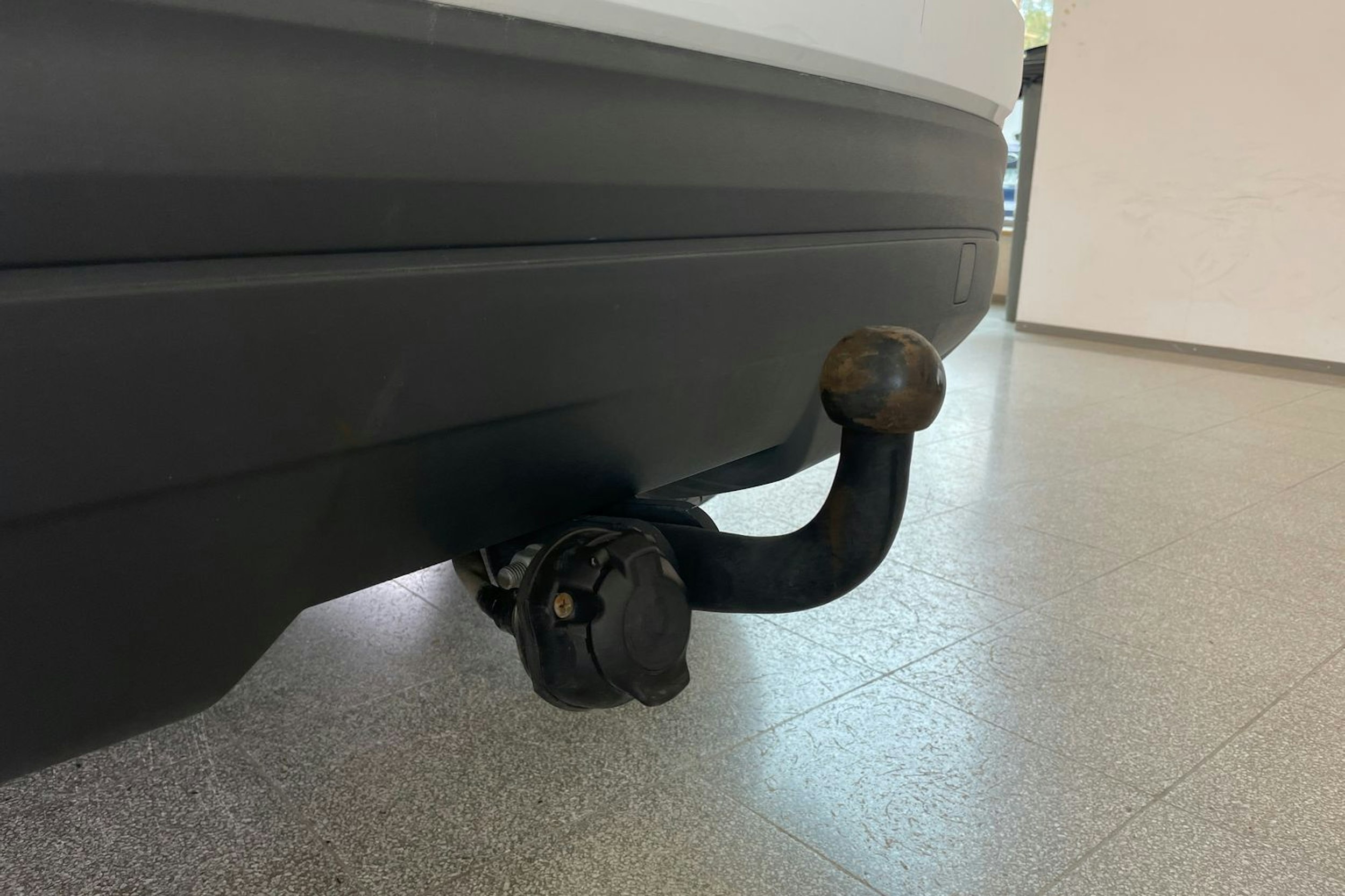 Valkoinen Audi Q2 2017 kuva 29.