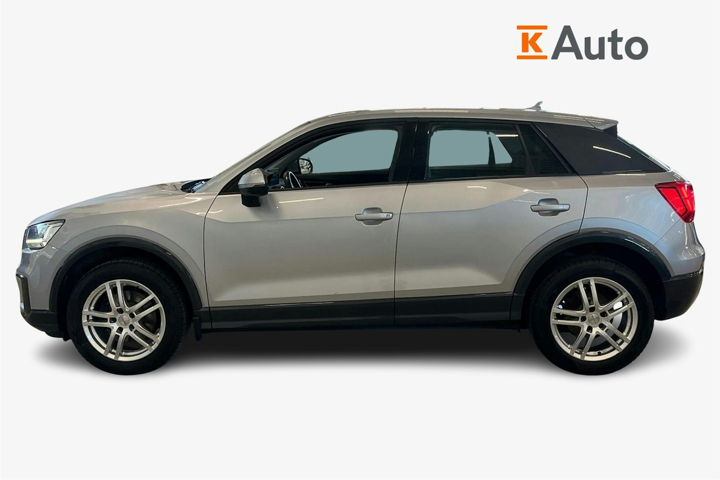 hopea Audi Q2 2017 kuva 6.