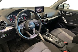 hopea Audi Q2 2017 kuva 7.