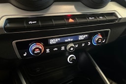 hopea Audi Q2 2017 kuva 19.