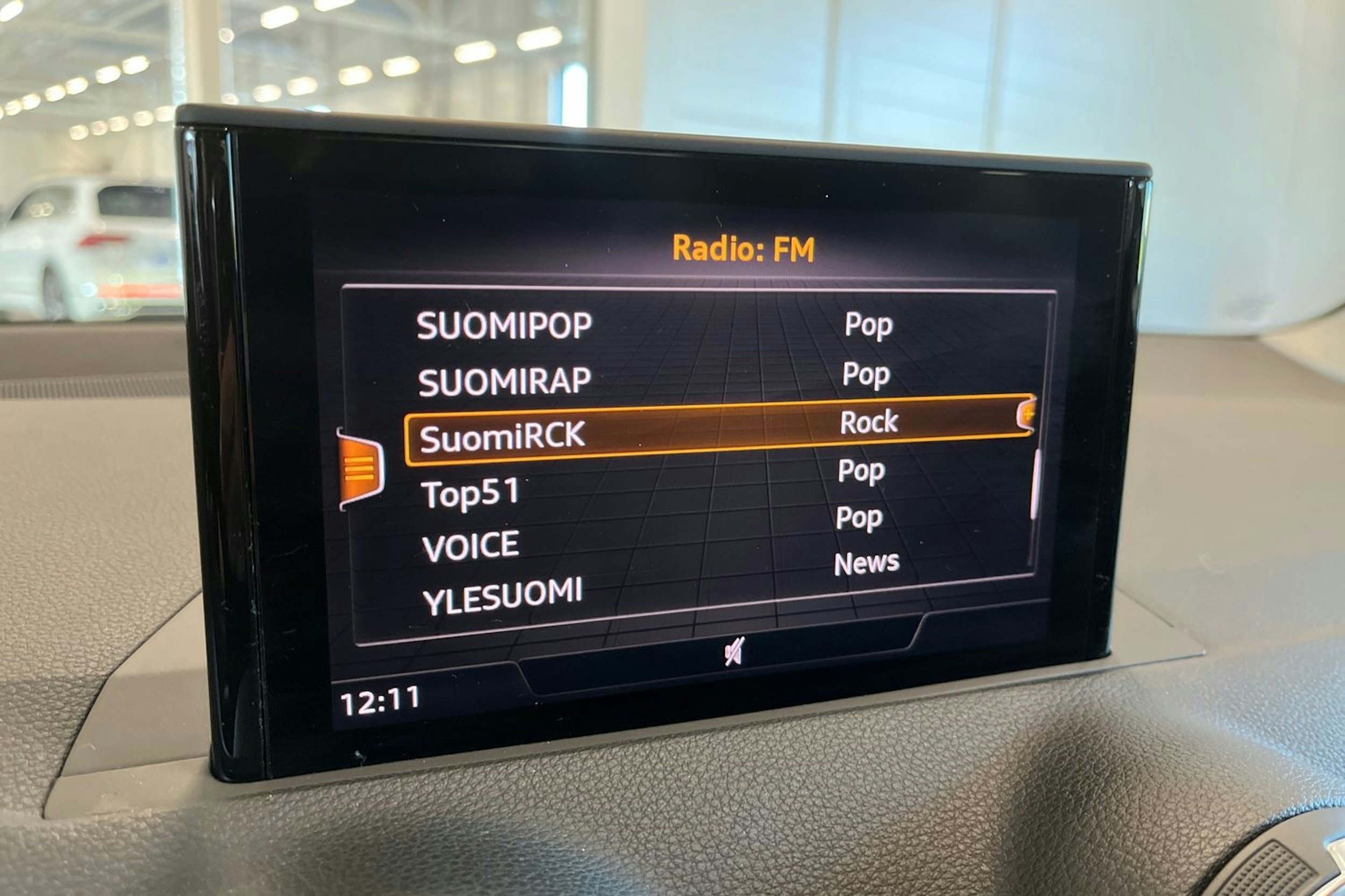 hopea Audi Q2 2017 kuva 22.